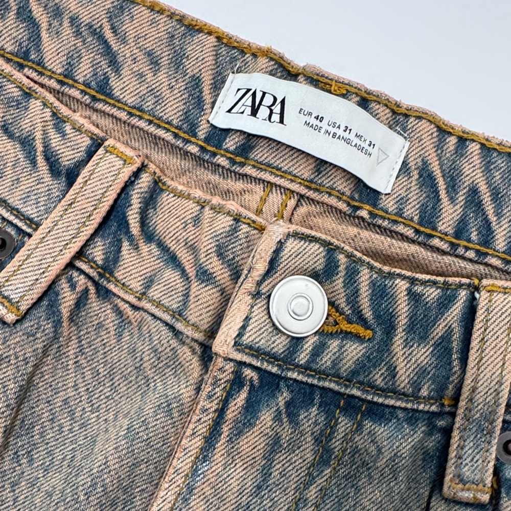 NWT Zara Straight Fit Jeans | Size 31 | Coated Overdyed Denim - Picture 9 of 9